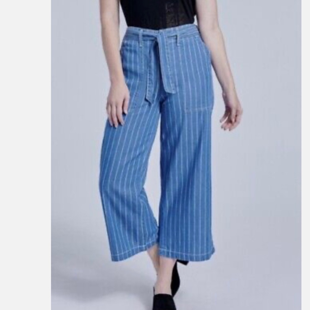 Seven7 Wide Leg Cropped Blue and White Denim Belted Boho Pinstripe Pants